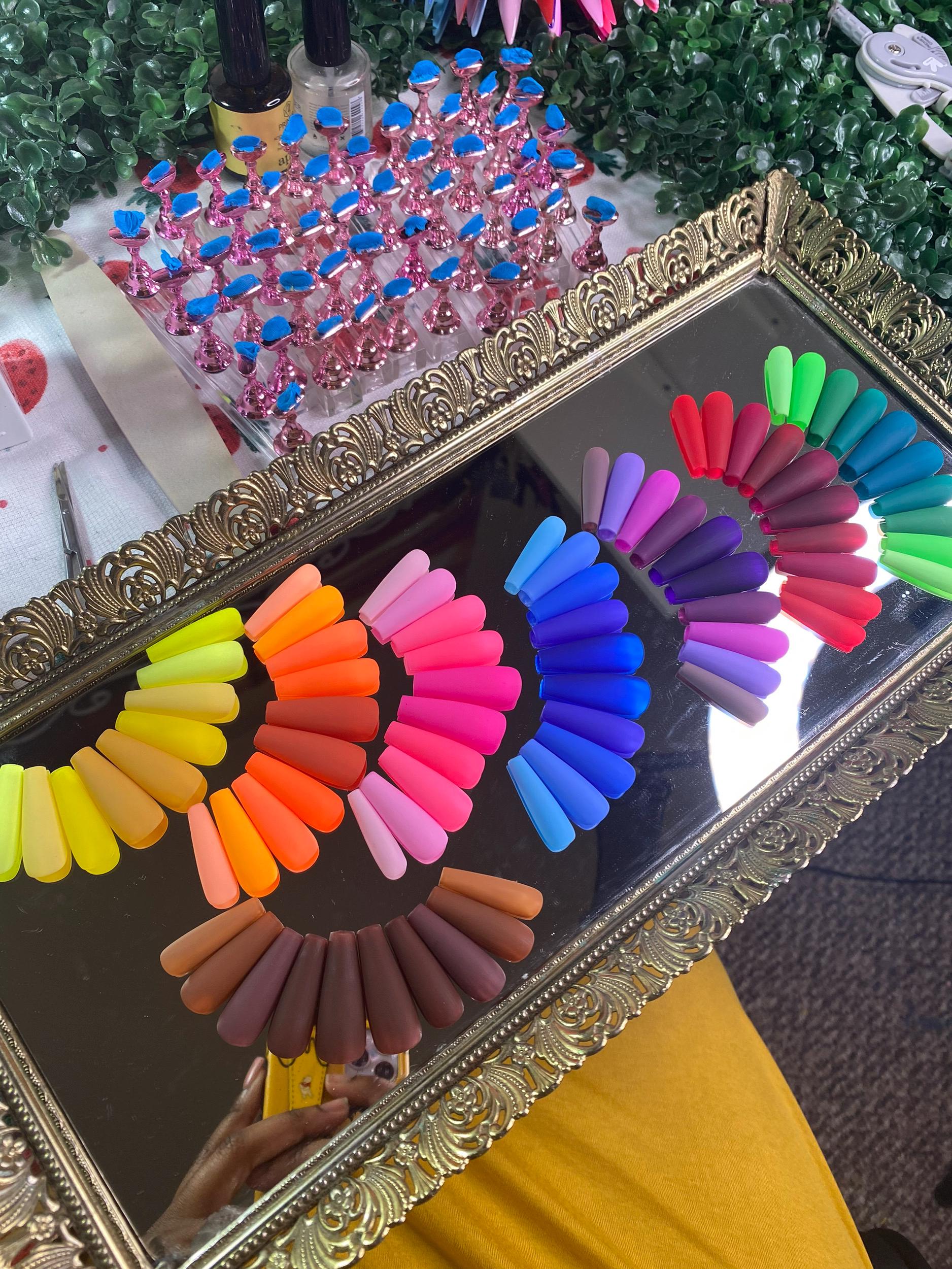 Custom Press-On Nail Set | Handpainted Nail Art | Nails by The Nail Apothecary | Trendsetter Design Tier | Nail Art Level #2