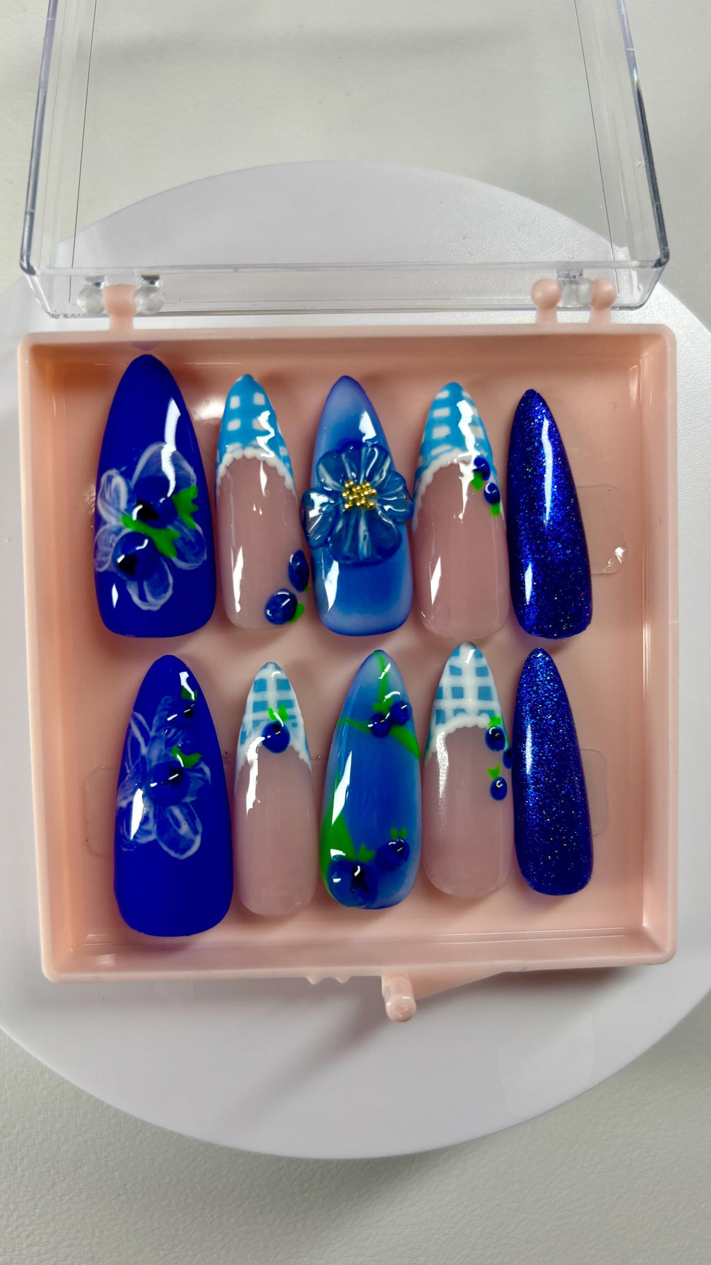 Custom Press-On Nail Set | 3D Nail Art | Nails by The Nail Apothecary | The Artistic Design Tier | Nail Art Level #3