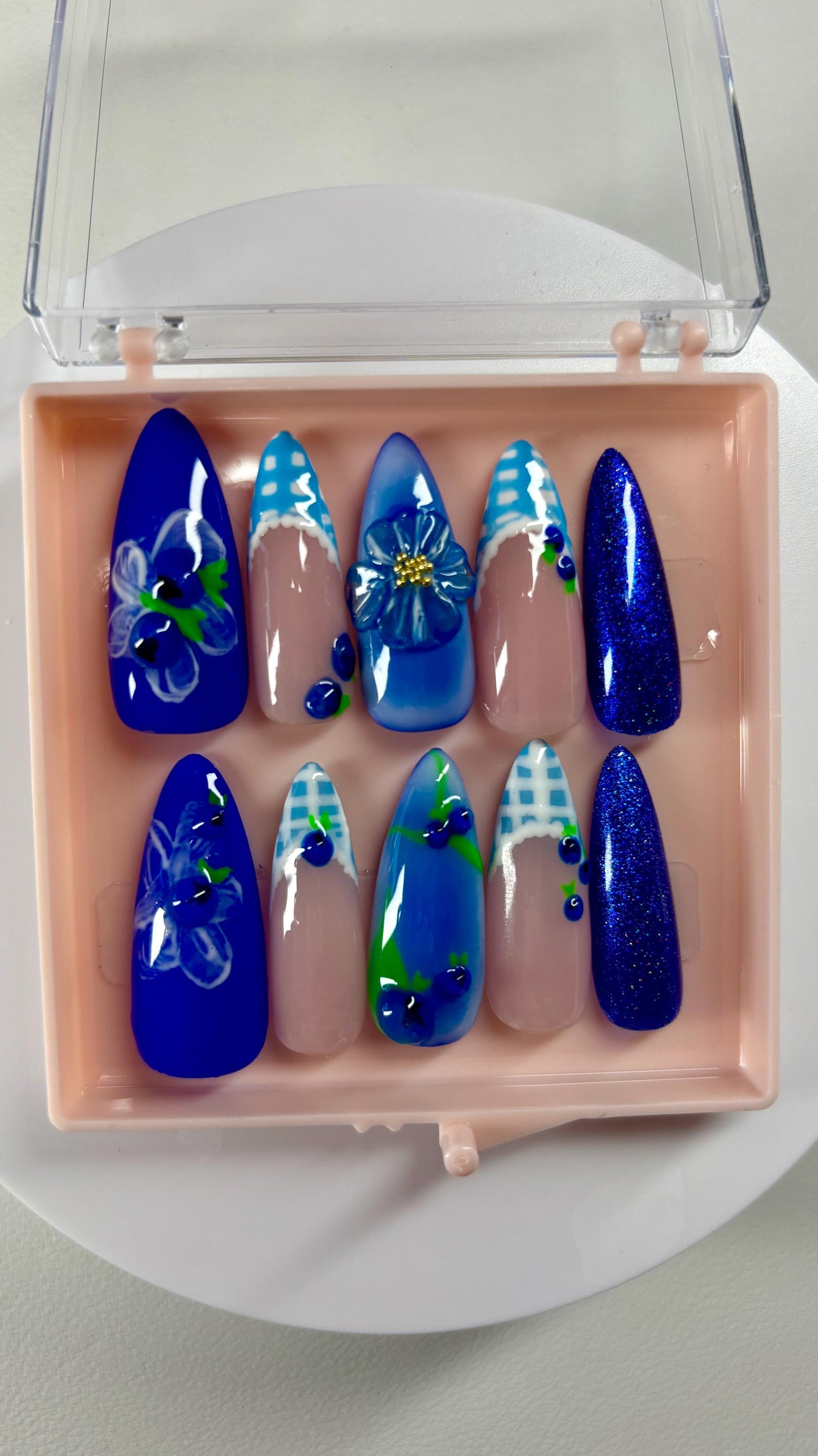Custom Press-On Nail Set | 3D Nail Art | Nails by The Nail Apothecary | The Artistic Design Tier | Nail Art Level #3